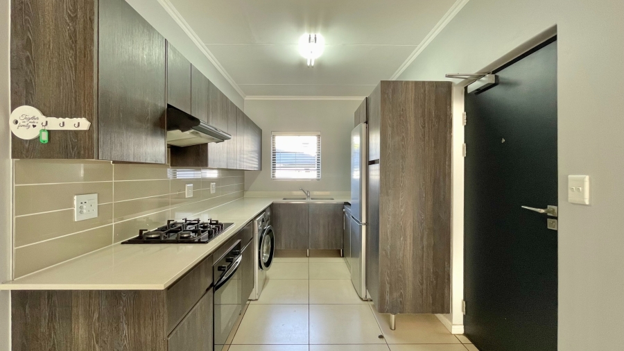 To Let 3 Bedroom Property for Rent in De Velde Western Cape